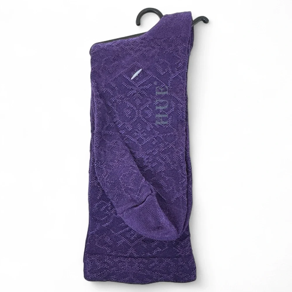 Hue Aubergine Purple Luster Brocade Socks Womens One Size Fits Most‎